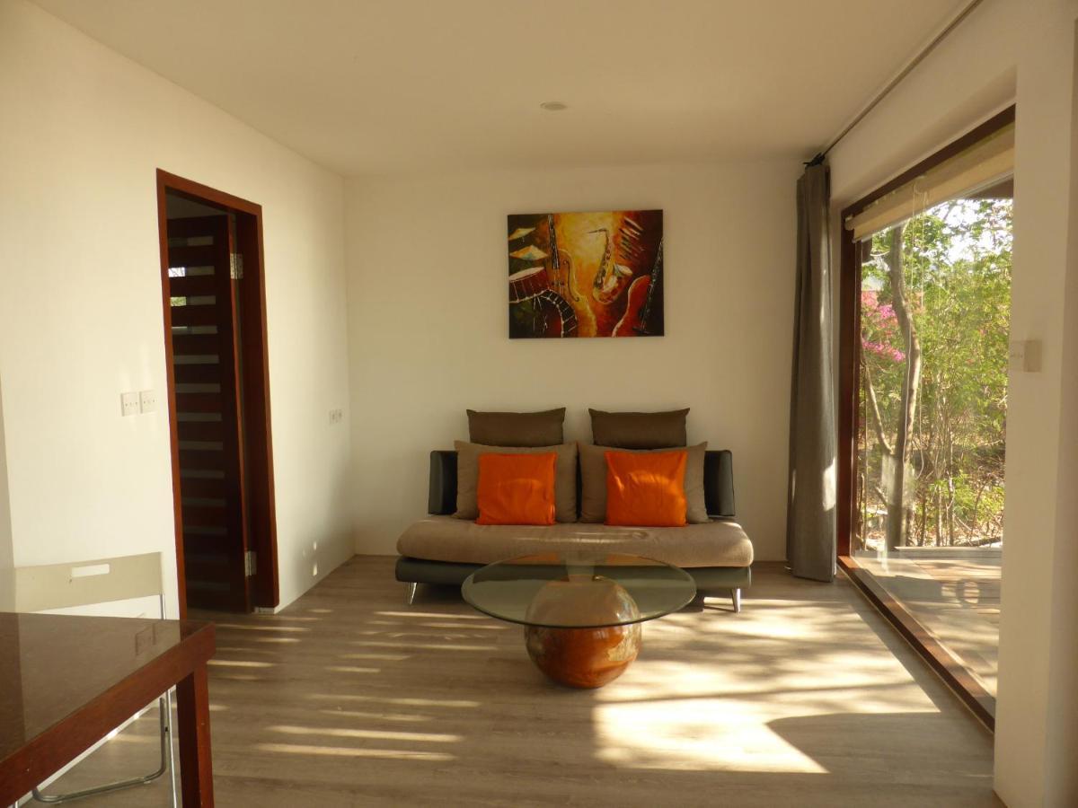 Hotel Castaway Surf Retreat 1 Sekongkang Exterior foto